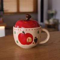 Big Apple Mug With Lid And Spoon - Thumbnail 6