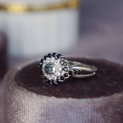 Devil's eye-- metalic blue natural spinel ring with white topaz and black spinel  925 sterling silver ring for women us size 5 1/4