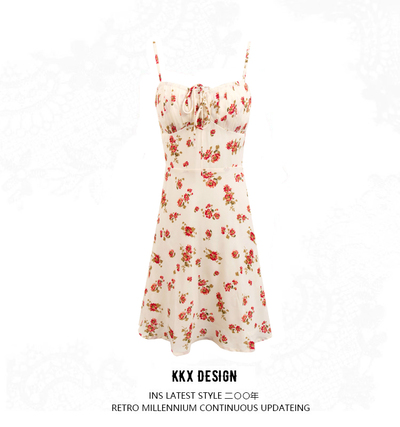 Retro style girl's fresh and slim-fitting mid-soled floral suspender dress