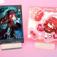 Genshin Impact - Fashion Icon / Guide to Afterlife Hutao Photocard and Standee- Set of 2! Perfect Gift for Hutao Lovers! - Thumbnail 1