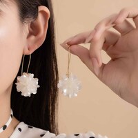 light luxury Flower ball earrings white petal geometric flower earrings for women girls jewelry gift - Thumbnail 3
