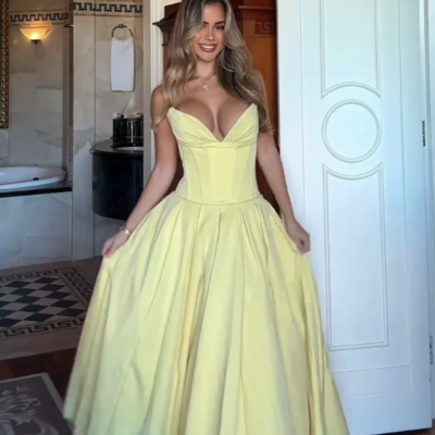 Elegant yellow satin a line prom dresses 