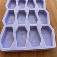 Coffin Silicone Mold - Thumbnail 1