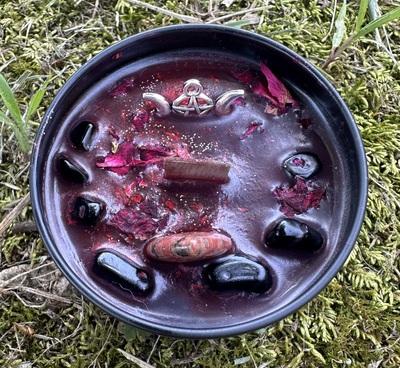 Small Hekate Altar Candle