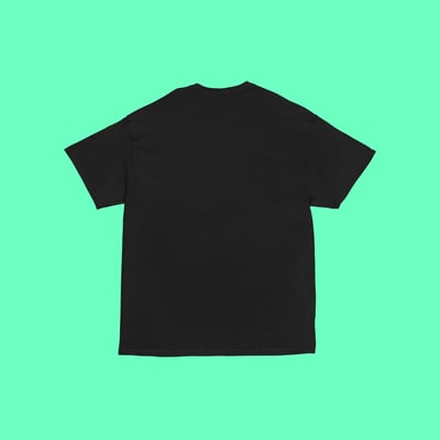 Alien doll t shirt black