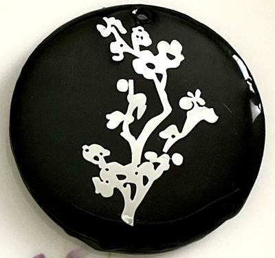 Black Floral Shell Pendant