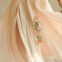 Chic Summer V-Neck Floral Dress for Women - Thumbnail 3