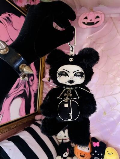 Trad Goth Bag Brat