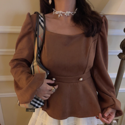 Long-sleeved square-neck lantern-sleeve top
