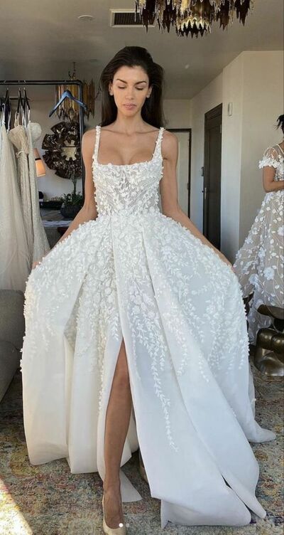 Elegant Wedding Dress, Ball Gown Lace Appliques Bridal Dress Bridal Gown