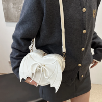 Gothic Bat Wing Heart Bag - Thumbnail 4