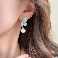 Elegant Zircon Pearl Crystal Butterfly Dangle Earrings - Thumbnail 3