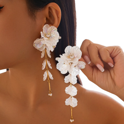 Elegant White Petal Flower Drop Earrings