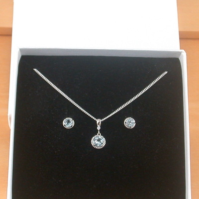 Boxed gift set/ sterling silver blue topaz gemstone pendant & chain/blue topaz necklace/topaz jewellery/topaz jewelry/topaz necklace/topaz earrings/uk