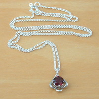 925 Garnet Pendant & 18" Silver Chain/Garnet Necklace/Red Garnet Jewellery/Garnet Jewelry/Garnet Jewelery/January Birthstone/Silver Garnet - Thumbnail 1