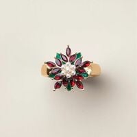 Classic Poinsettia Stretch Ring - Thumbnail 1