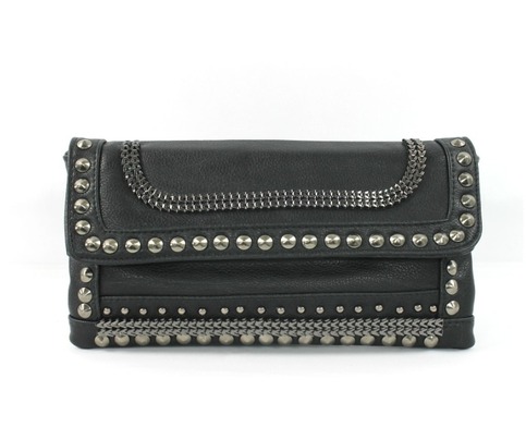 Black clutch