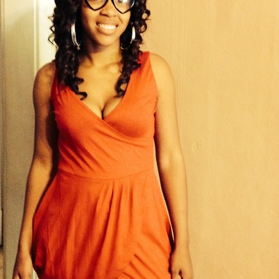 Red tulip shape dress - Thumbnail 1