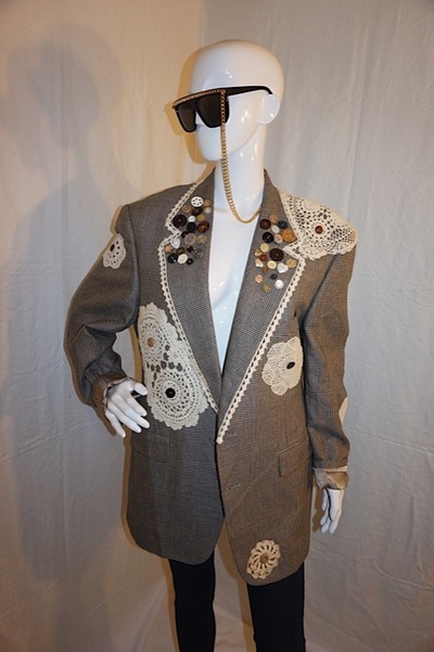 Vintage sliver thimble cream button blazer, size l