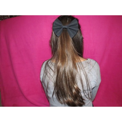 Black bow