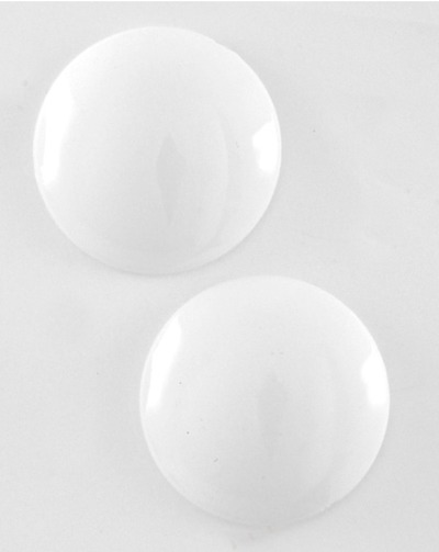 Round button earring