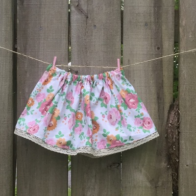 Floral lace skirt
