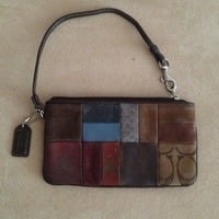 Coach "patchwork" wristlet - Thumbnail 1