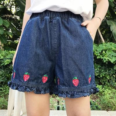 Strawberry emboridered ruffle denim shorts