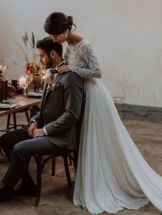 Vintage Two Piece Wedding Dress Bridal gown with Long Sleeves