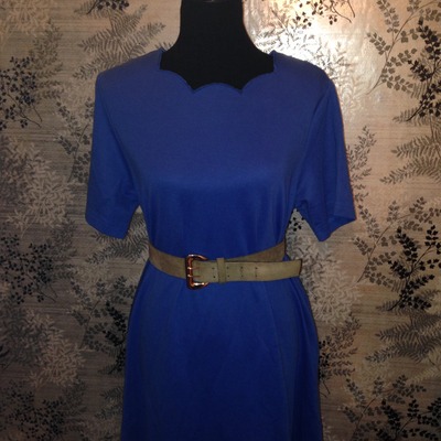 Scalloped neck blue dress 