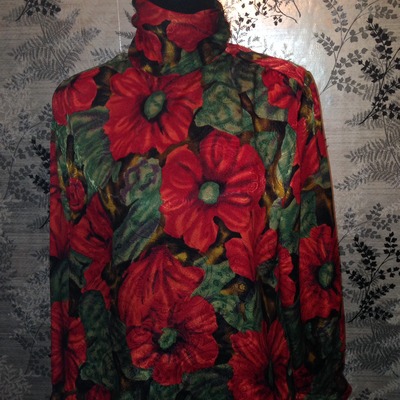 Vintage floral blouse 
